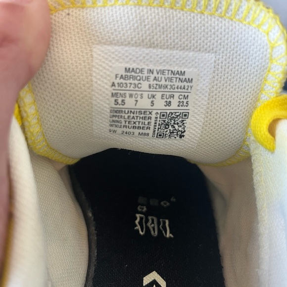 Converse sneakers - Picture 6 of 6